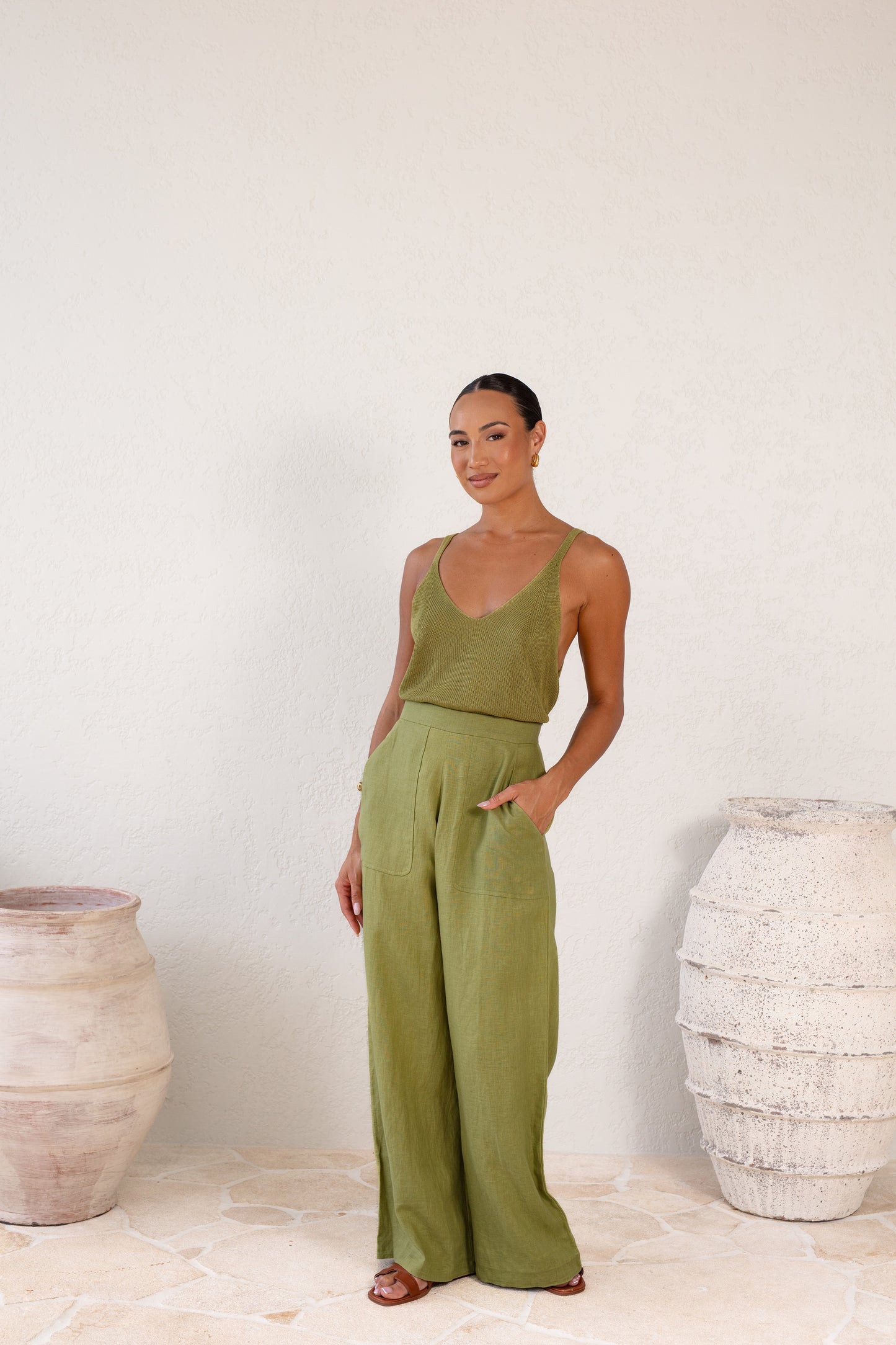 Salento Blouse and Trulli Linen Trouser in Olive